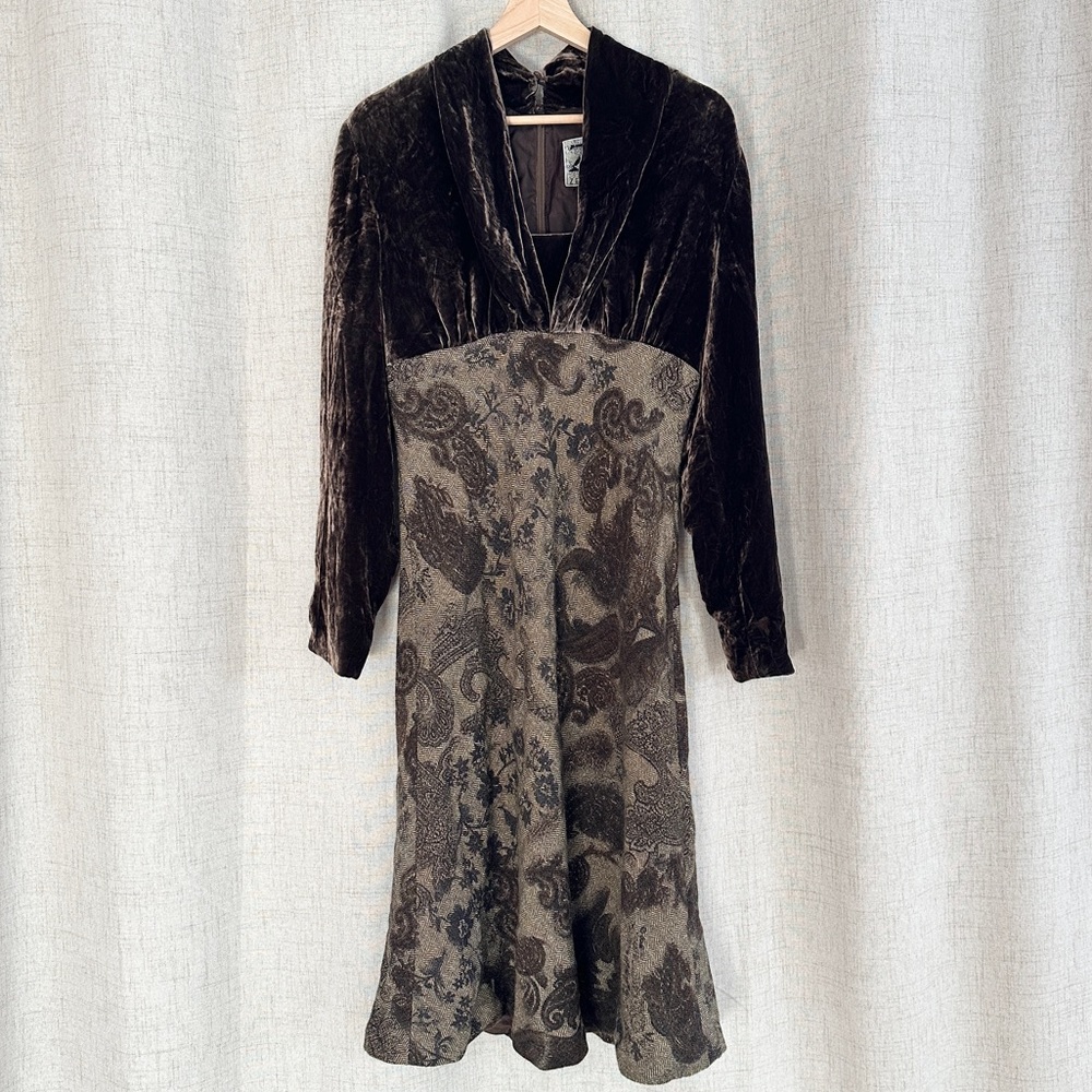 Vintage Velvet Party Dress Brown Romantic Fit & Flare Size 6